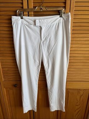 COLUMBIA Women’s White Cropped Pants - Sleek Ankle Length